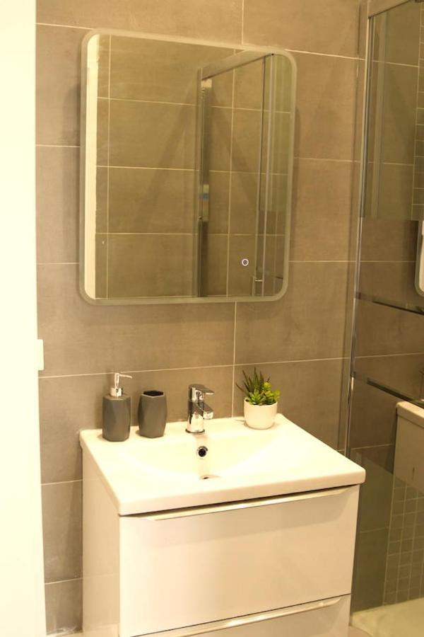 Faubourg St Pierre Appartement *